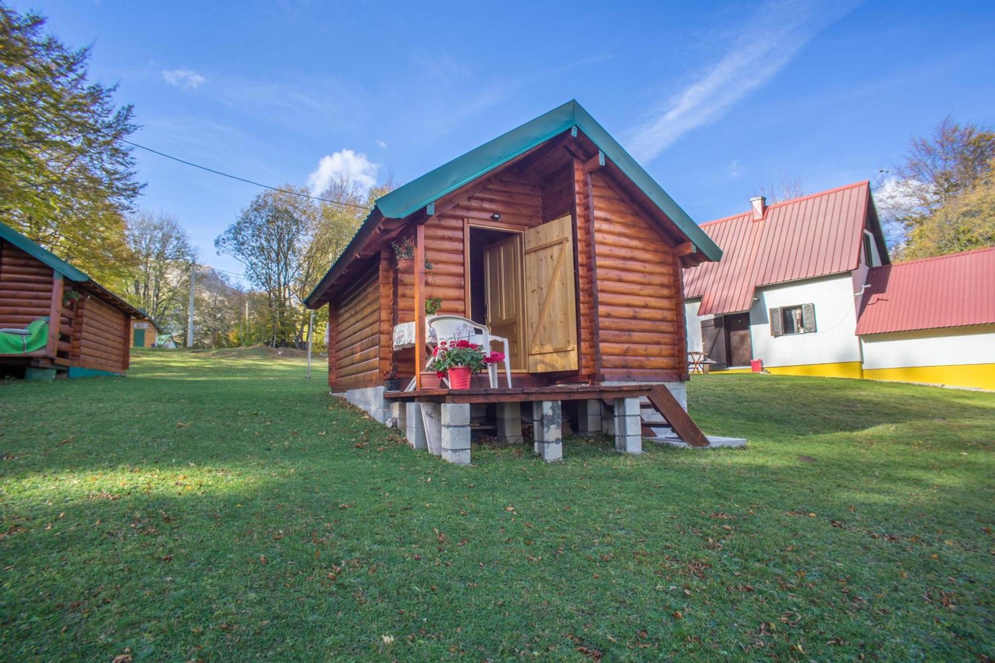 House Jaksic Шале